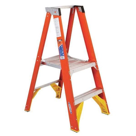 4 ft Fiberglass Platform Stepladder, 300 lb Capacity