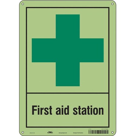First Aid Station, 10 in W x 14 in H, Vertical Rectangle, Polyethylene, 471T62