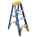 4 ft Fiberglass Stepladder, 375 lb Capacity